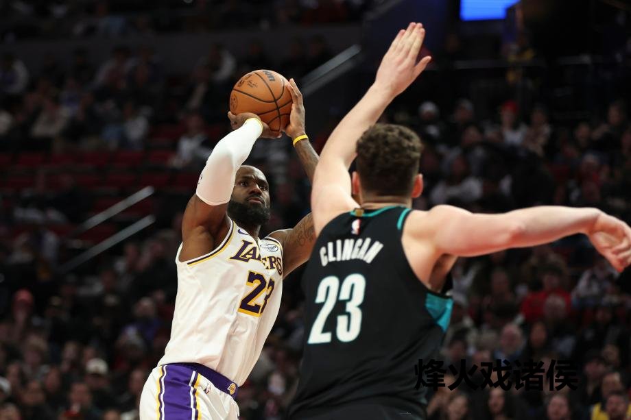 [图]杨瀚森3分半1不实詹姆斯20+9+8 斥地者轻取湖东谈主星空体育