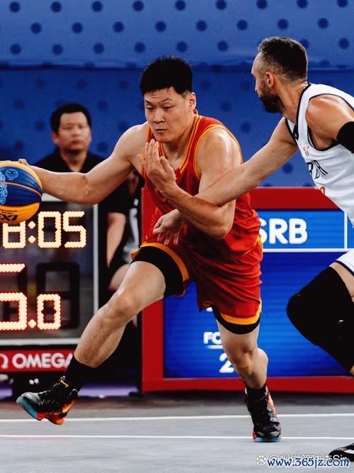 震撼！中国三人男篮击败世界第一 张宁狂砍11分