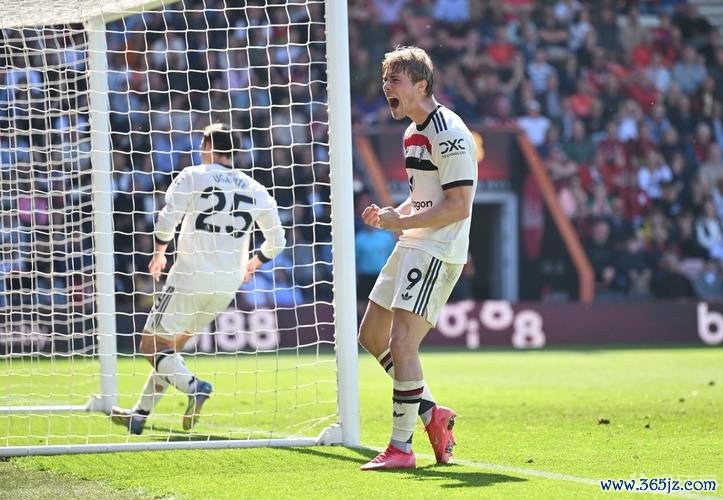 霍伊伦11场球荒持续 本轮首发无射门表现