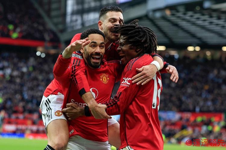 “换帅如换刀”再次被验证：卡里克执教曼联取开门红，赢的还是曼城