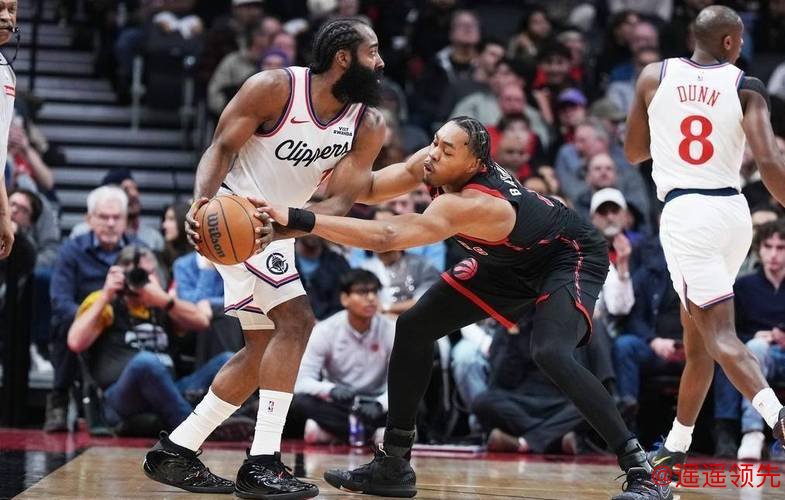 快船121-117加时逆转猛龙 哈登31+10巴恩斯空砍24+7+6