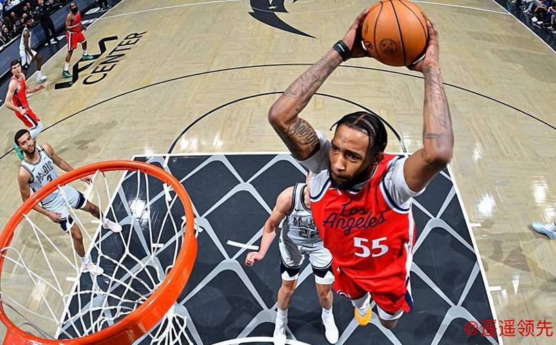 快船主动出击，酝酿重磅交易，小琼斯或离队，冠军前锋有望加盟！